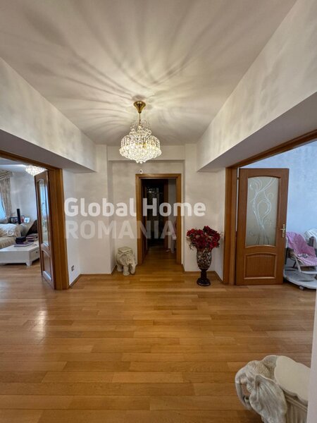 Unirii  Apartament 4 camere Blv Unirii  126 m  Vedere Blv| Mobilat Utilat